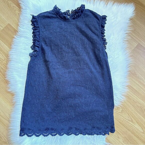 everleigh Tops - Everleigh black lace sleeveless top size small